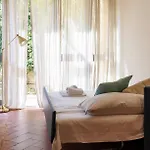 Santa Croce Modern Loft Apartment Florenz