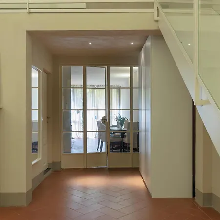 Santa Croce Modern Loft * Florencja