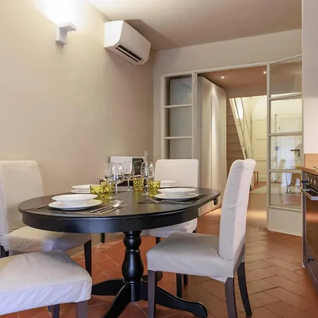 Santa Croce Modern Loft