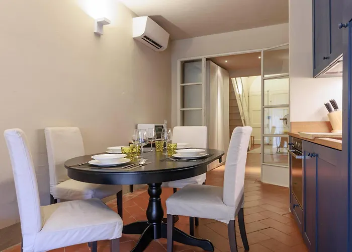 Santa Croce Modern Loft